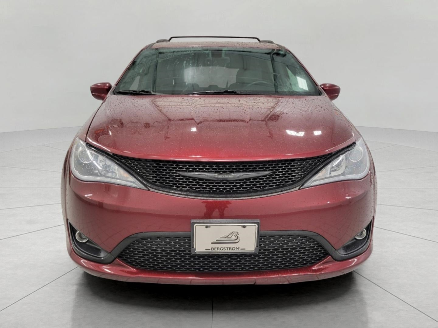 Used 2018 Chrysler Pacifica - photo 15