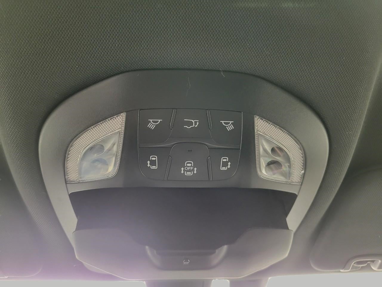 Used 2018 Chrysler Pacifica - photo 21