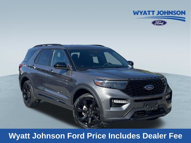 Used 2023 Ford Explorer - photo 1