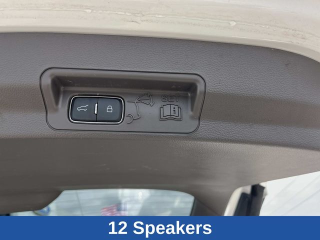 Used 2023 Ford Explorer - photo 18