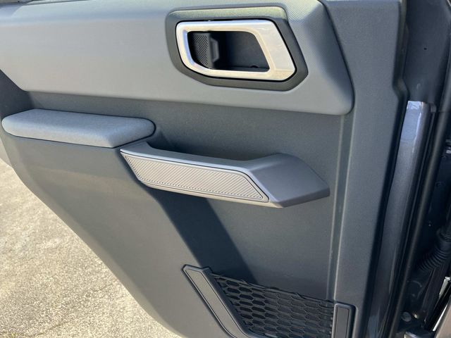 Used 2023 Ford Bronco - photo 22