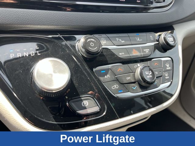 Used 2023 Chrysler Pacifica - photo 43