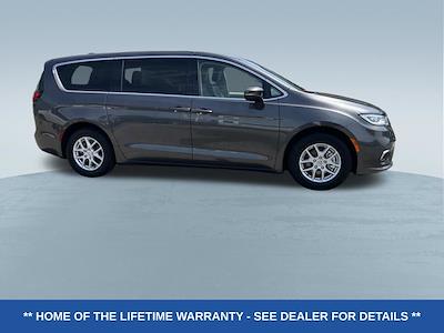 2023 Chrysler Pacifica FWD Minivan for sale #APR566808 - photo 2