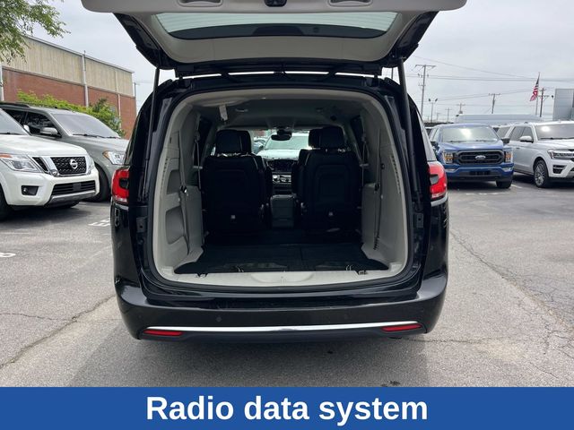 Used 2023 Chrysler Pacifica - photo 17