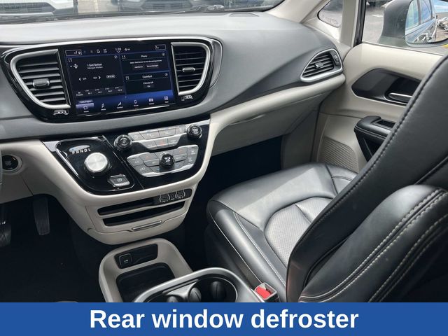 Used 2023 Chrysler Pacifica - photo 19