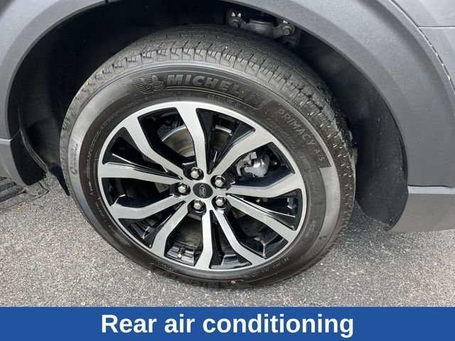 Used 2024 Ford Explorer - photo 16