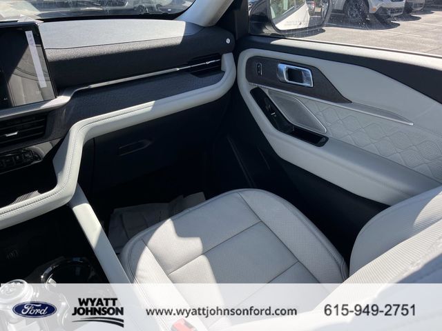 New 2026 Ford Explorer - photo 18