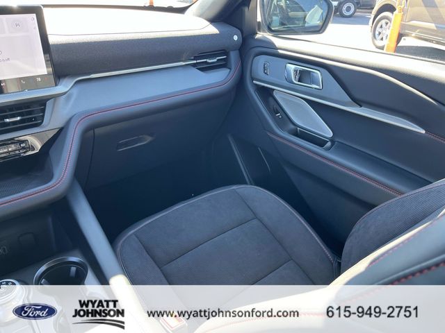 New 2026 Ford Explorer - photo 17