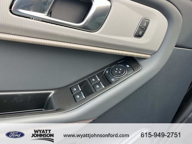 New 2026 Ford Explorer - photo 25