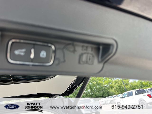 New 2026 Ford Explorer - photo 15