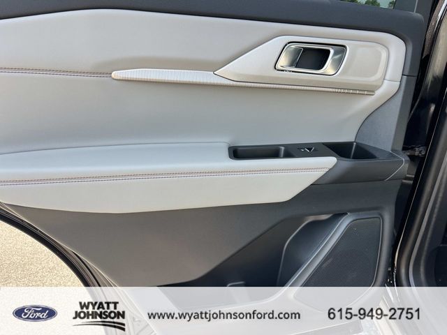 New 2026 Ford Explorer - photo 21