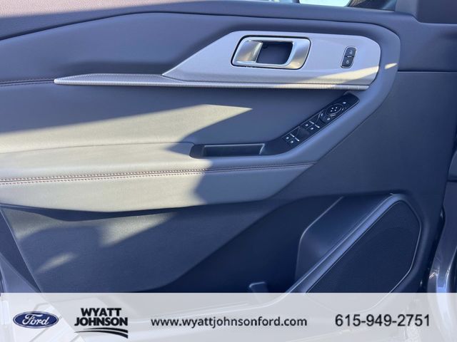 New 2026 Ford Explorer - photo 25