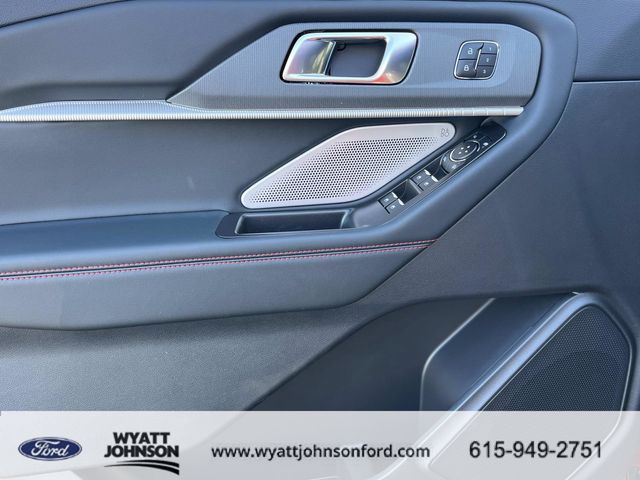 New 2026 Ford Explorer - photo 26