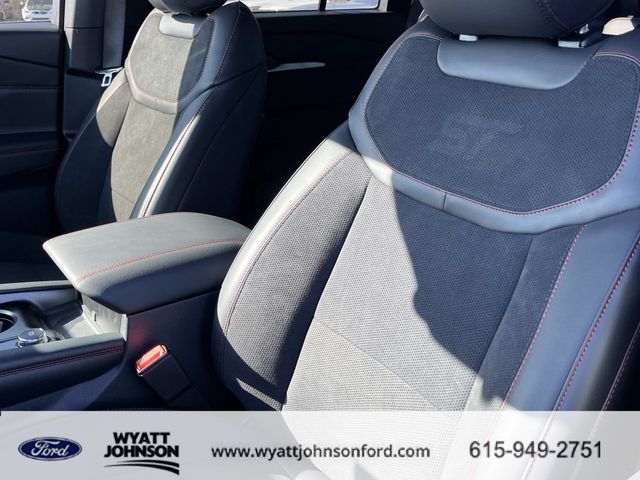 New 2026 Ford Explorer - photo 29