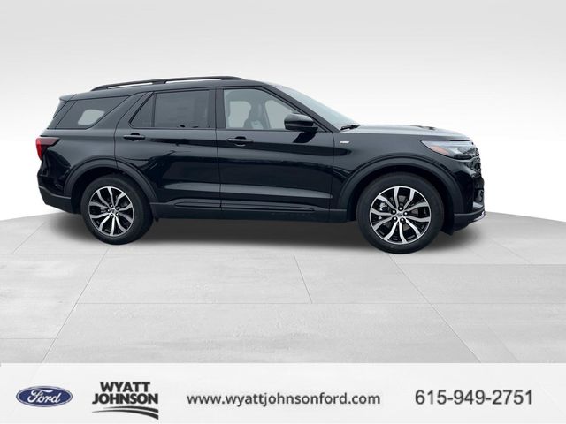 New 2026 Ford Explorer - photo 2
