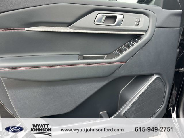 New 2026 Ford Explorer - photo 25