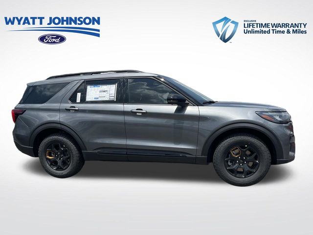 New 2026 Ford Explorer - photo 2