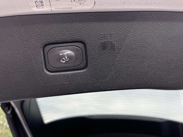 Used 2017 Ford Edge - photo 16