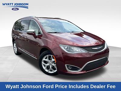 2020 Chrysler Pacifica FWD Minivan for sale #TLR276016 - photo 1