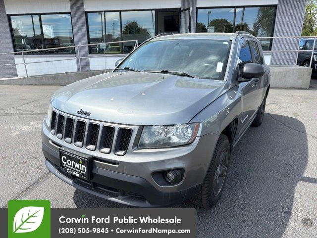 Used 2014 Jeep Compass - photo 1