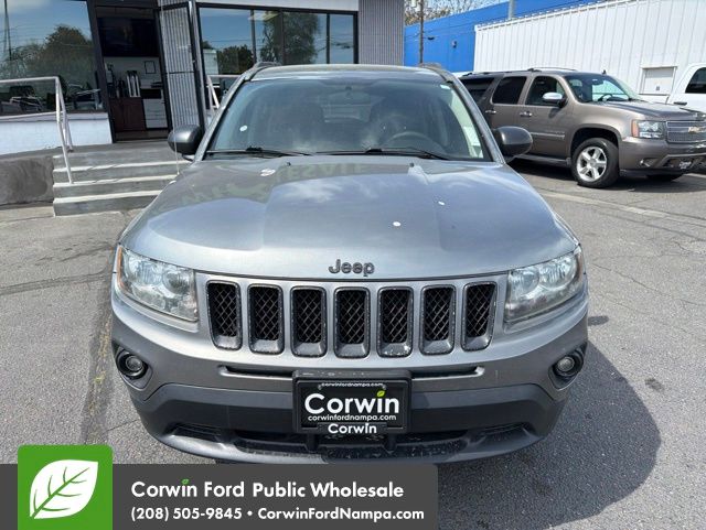 Used 2014 Jeep Compass - photo 5