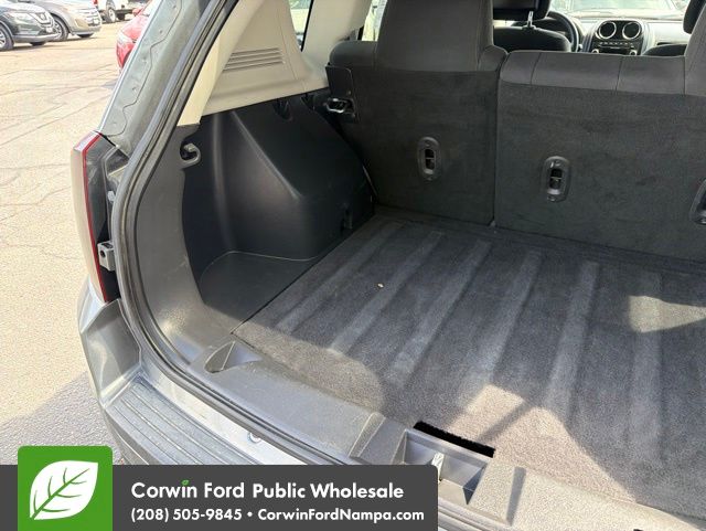 Used 2014 Jeep Compass - photo 32