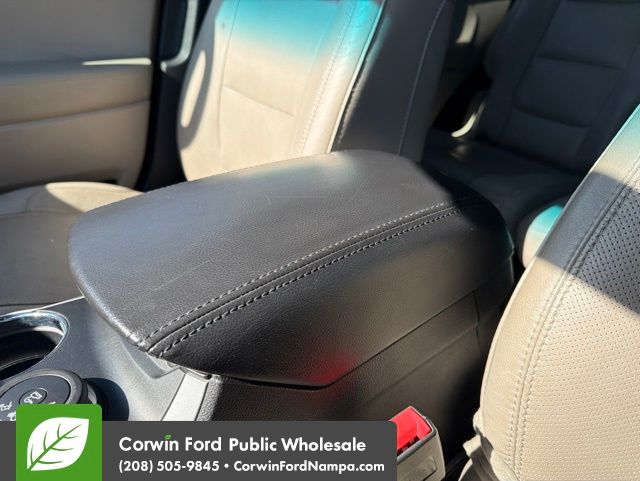 Used 2013 Ford Explorer - photo 23