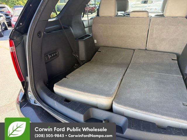 Used 2013 Ford Explorer - photo 30