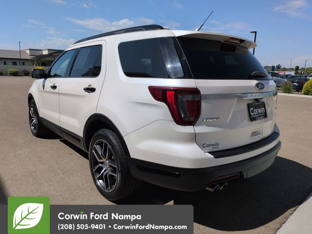 Used 2019 Ford Explorer - photo 2