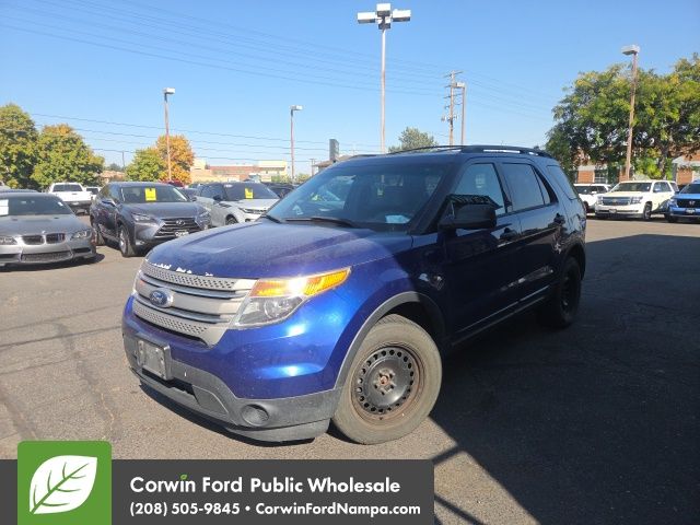 Used 2013 Ford Explorer - photo 2