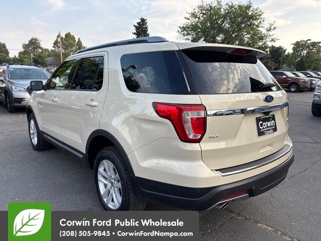 Used 2018 Ford Explorer - photo 2