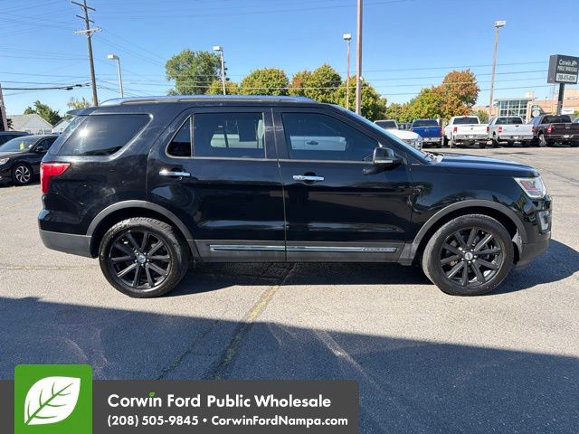 Used 2017 Ford Explorer - photo 7
