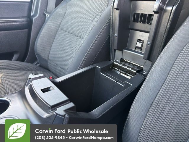 Used 2017 Ford Explorer - photo 30