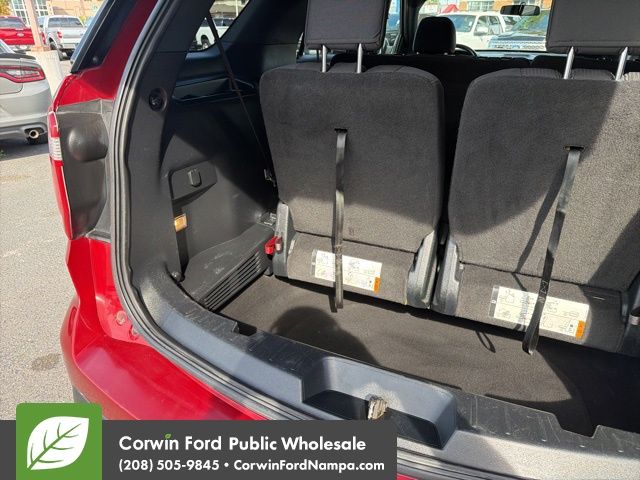 Used 2017 Ford Explorer - photo 8