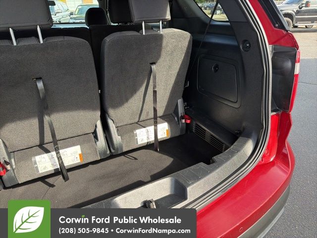 Used 2017 Ford Explorer - photo 9