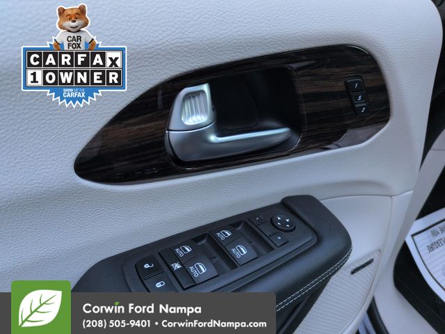 Used 2022 Chrysler Pacifica - photo 13