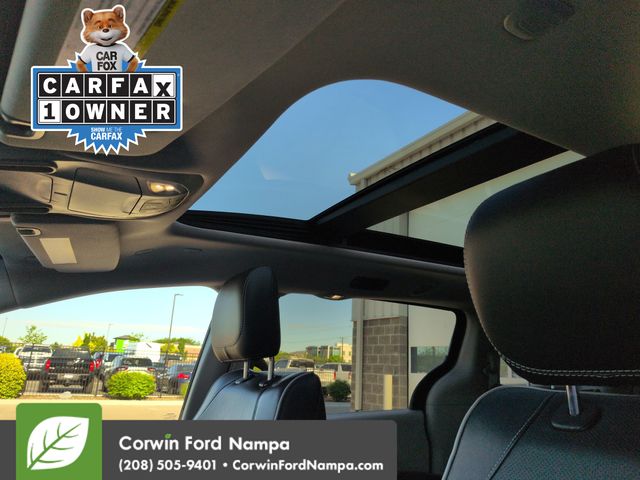 Used 2022 Chrysler Pacifica - photo 24