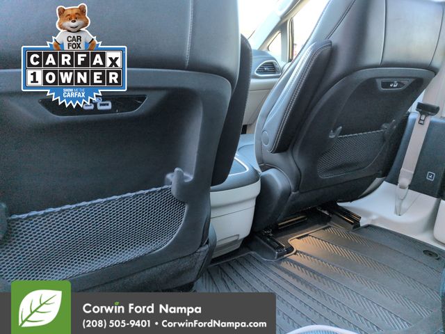 Used 2022 Chrysler Pacifica - photo 27