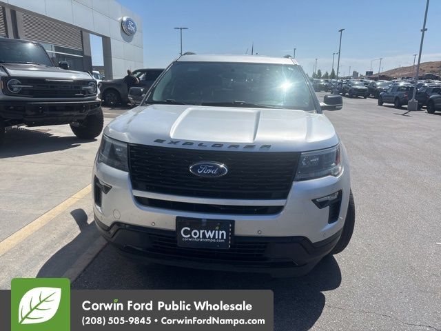 Used 2018 Ford Explorer - photo 6