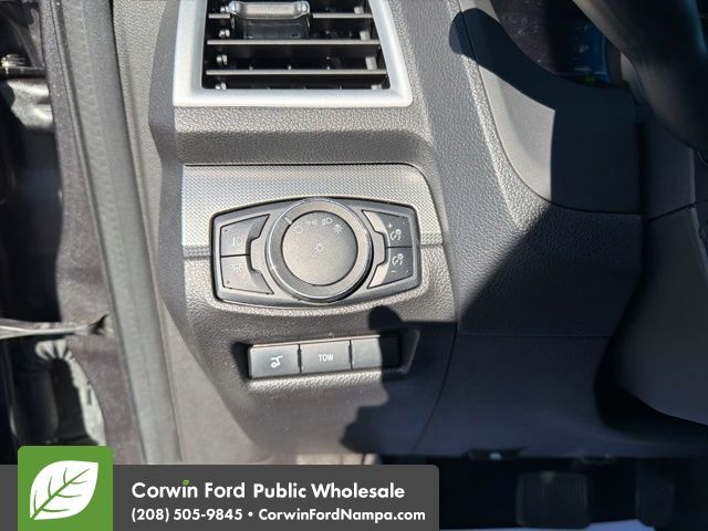 Used 2015 Ford Explorer - photo 15