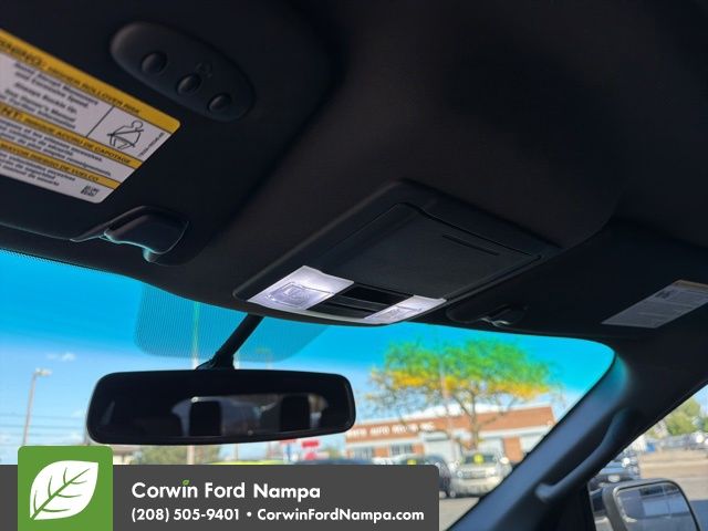 Used 2015 Ford Explorer - photo 19
