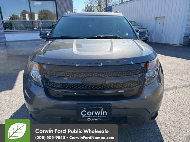 Used 2015 Ford Explorer - photo 2