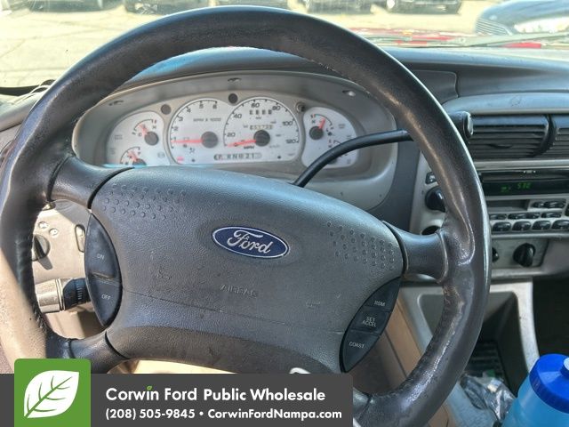 Used 2002 Ford Explorer - photo 13