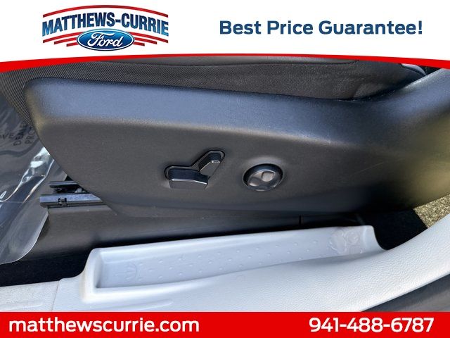 Used 2023 Chrysler Pacifica - photo 12