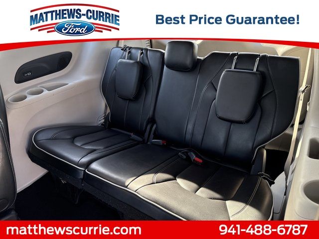 Used 2023 Chrysler Pacifica - photo 15