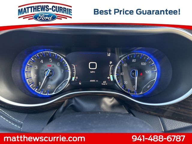 Used 2023 Chrysler Pacifica - photo 19