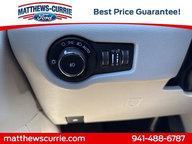 Used 2023 Chrysler Pacifica - photo 29