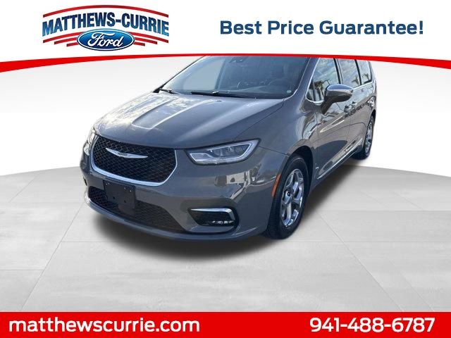 Used 2023 Chrysler Pacifica - photo 9