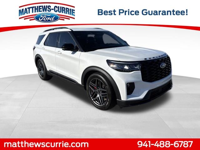 Used 2025 Ford Explorer - photo 1