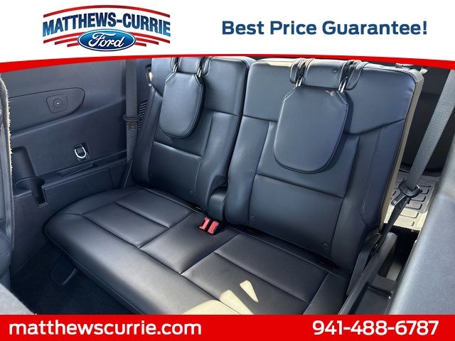 Used 2025 Ford Explorer - photo 15